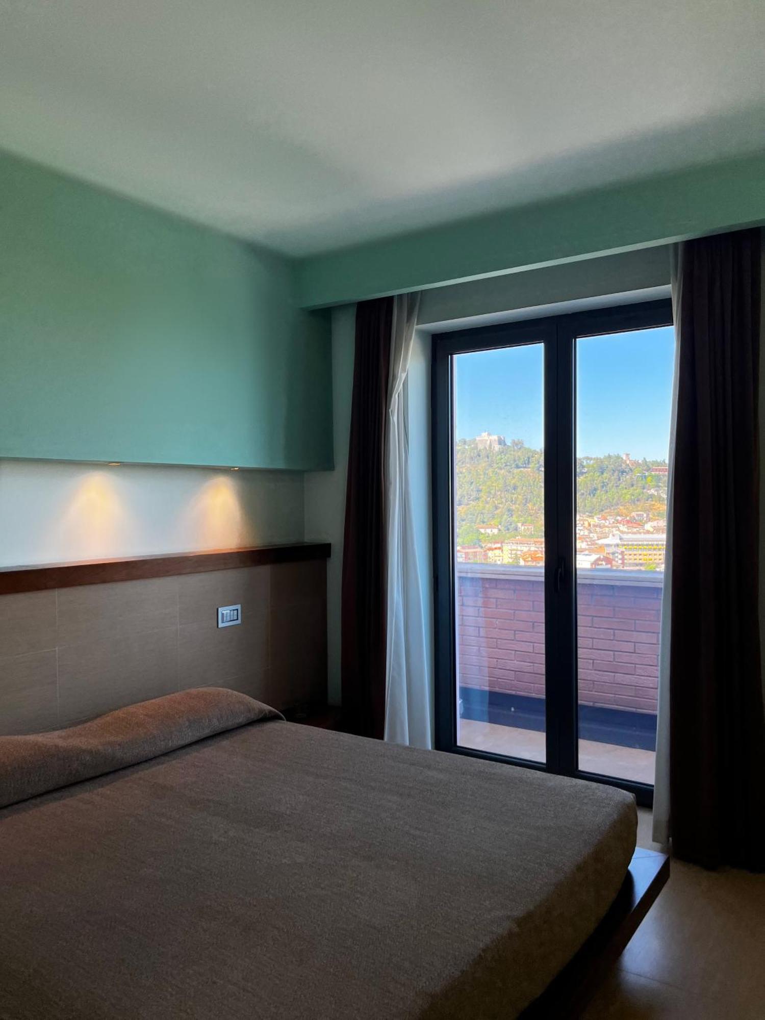 don guglielmo panoramic Hotel&Spa Campobasso Esterno foto
